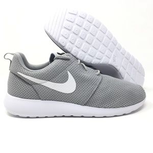 Nike Roshe One Wolf Grey White 511881 023 Size 8 Nike Roshe One Wolf Grey White 511881 023 Size 8